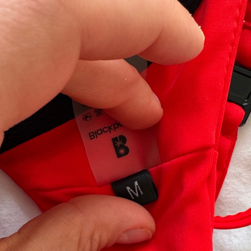 Red Bikini Set - Picture 6 of 8